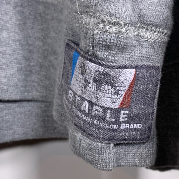 Y2K staple brand hockey logo - Picture 5 of 8